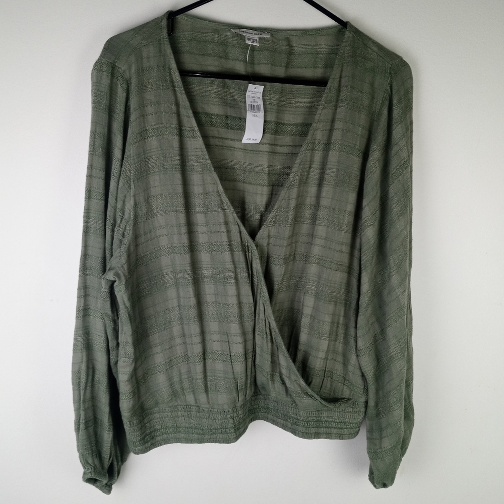 American Eagle Wrap-Front Top Size XL
